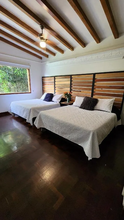 Luxury Villa In Provenza 메딜린 콜롬비아