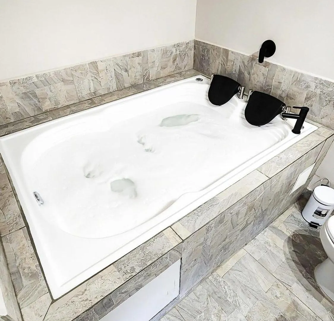 펜션 Luxury Villa In Provenza 메딜린